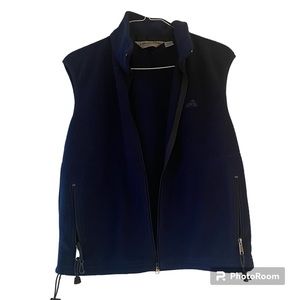 EMS Dark Blue Vest Men’s Medium Pockets with zippers 100% Polyester